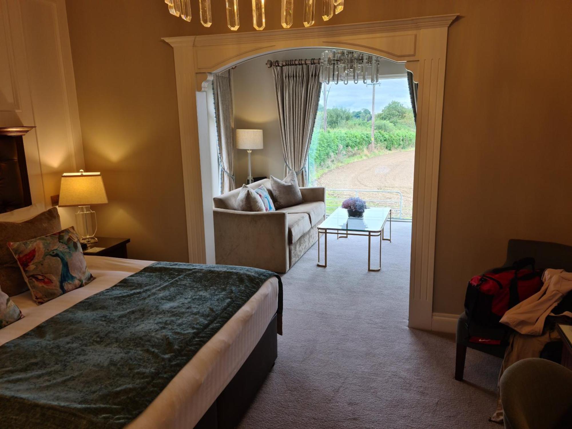 Clanard Court Hotel 아티 외부 사진